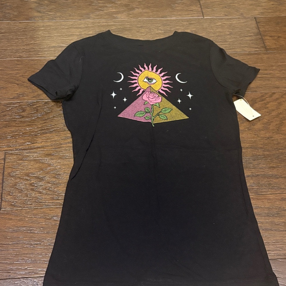 Aeropostale Black Tee with Colorful Graphic